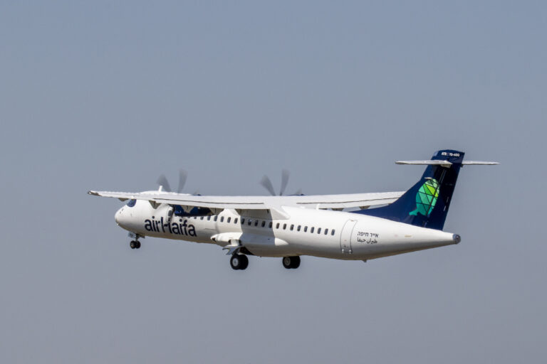 ATR 72-600 from airHaifa taking off