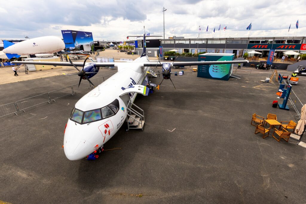 ATR 72-600 Azul - Static Display
