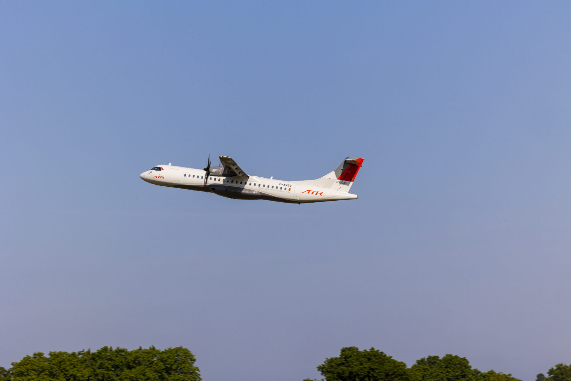 ATR 72-600 Flying Display